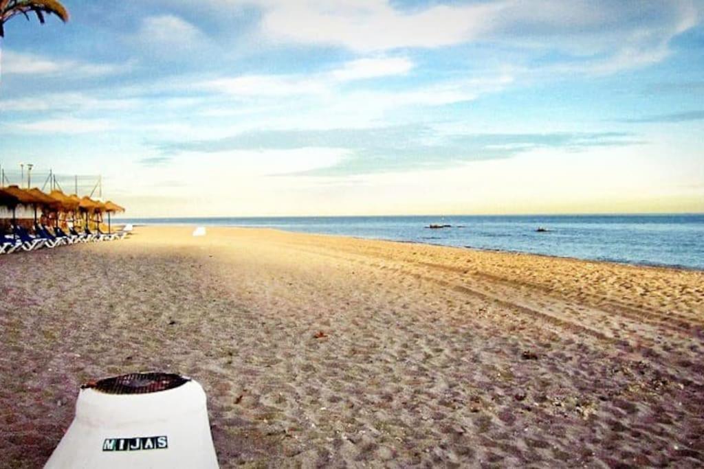 Beach Apartment Ла Кала де Михас Екстериор снимка