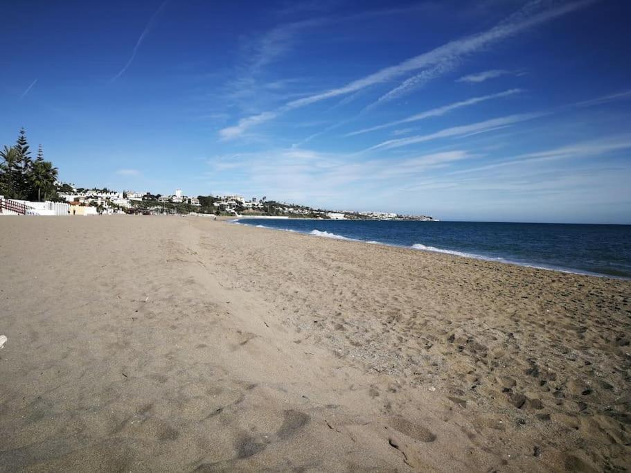 Beach Apartment Ла Кала де Михас Екстериор снимка