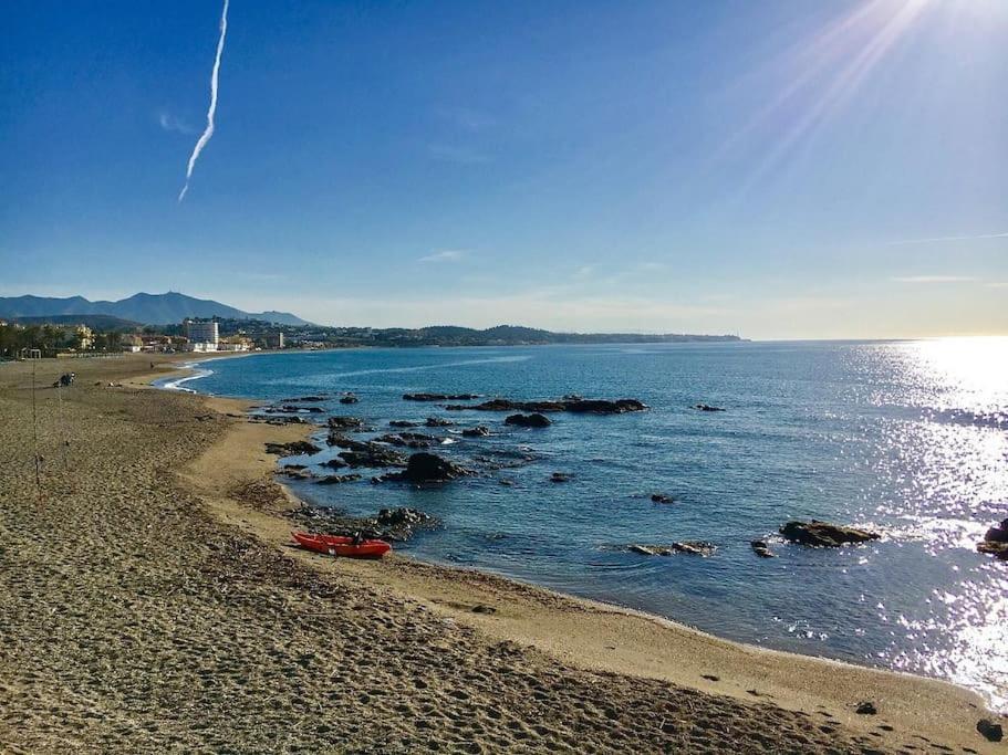 Beach Apartment Ла Кала де Михас Екстериор снимка